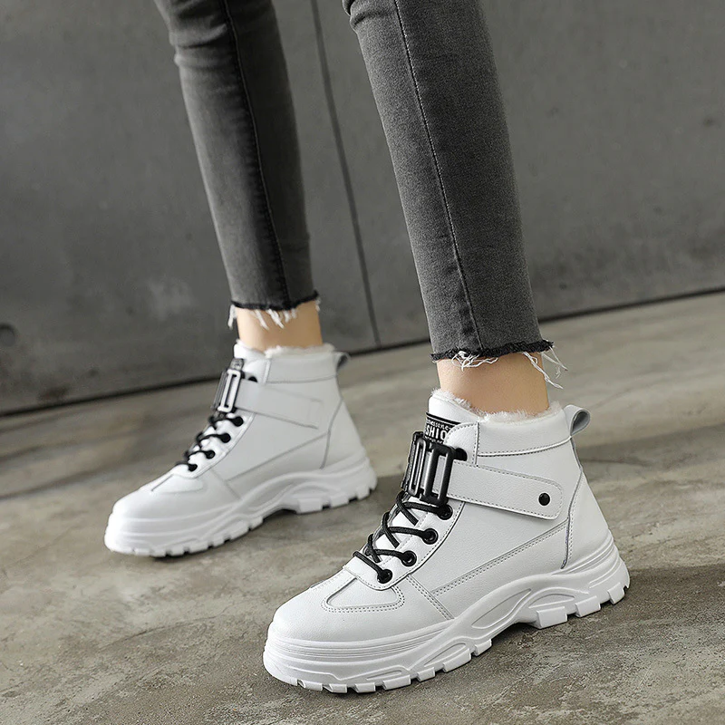 Damen Winterstiefel mit robustem Profil und kuscheligem Innenfutter Heidi Mode - Image 3