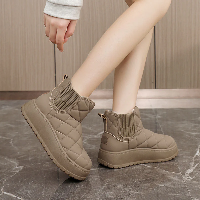 Damen Winterstiefeletten mit isolierender Wattierung und rutschfester Sohle Heidi Mode - Image 4