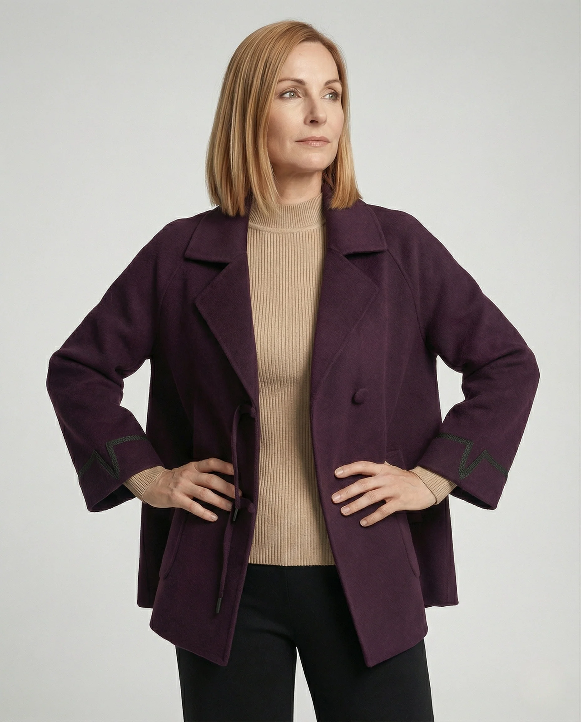 Damen Zopfstrick Pullover Damen kurze Doppelreiher Strickjacke mit Reverskragen und Kordelzug in hochwertiger Schurwollmischung Heidi Mode - Image 2
