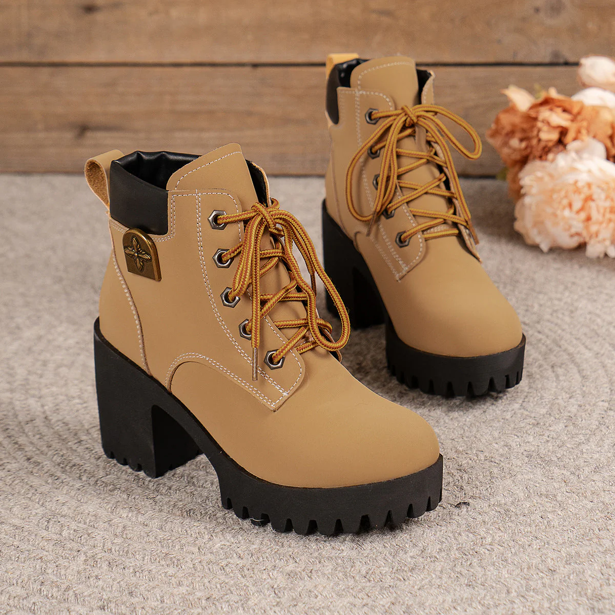 Damen Chunky Heel Combat Boots mit Robuster Sohle und Stilvollem Schnürung Heidi-Mode - Image 10