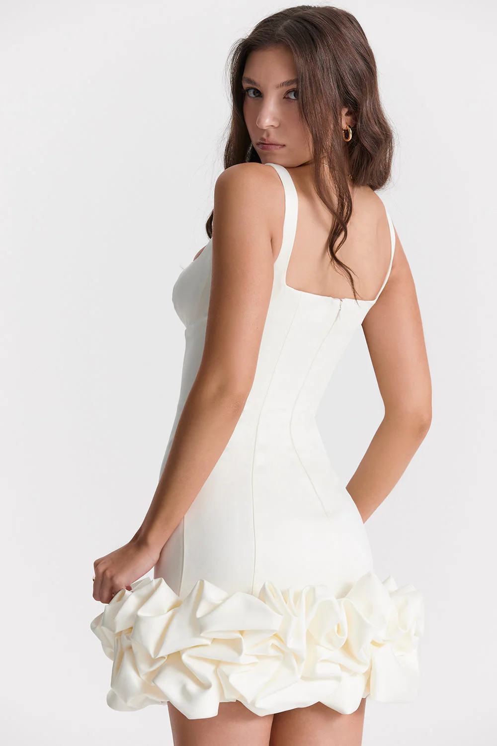 Heidi-Mode | Ärmelloses Kleid mit Rüschen Am Saum für Frauen - Image 5