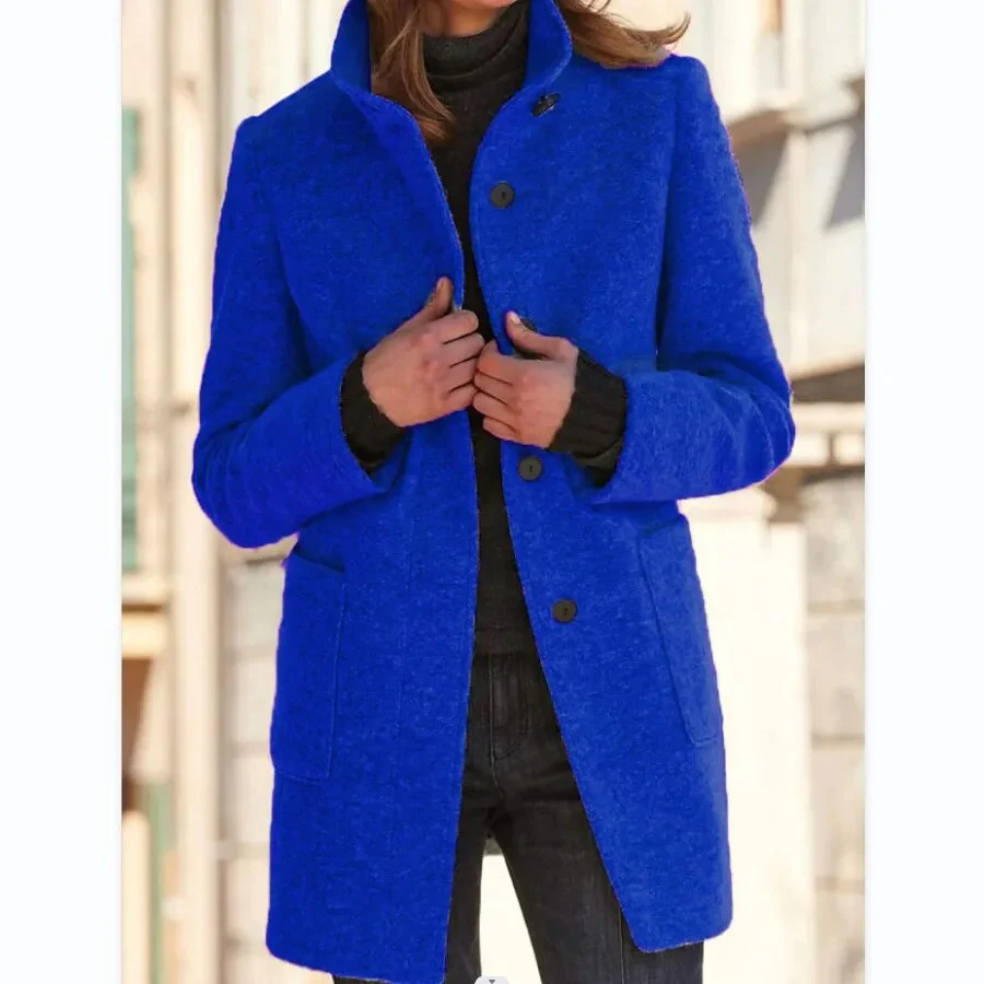 Heidi-Mode | Grauer Wollmantel mit Hohem Kragen und Taschen - Image 3