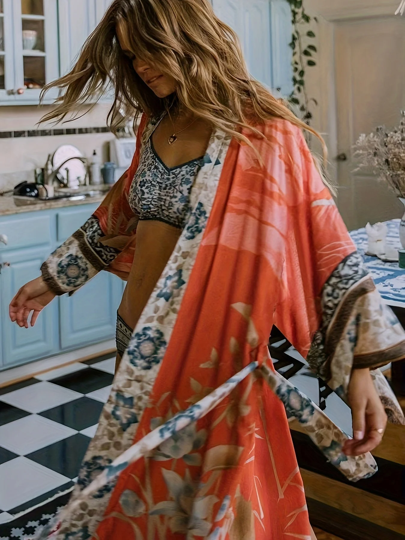 Heidi-Mode | Bedruckter, Vom Kimono Inspirierter, Stylischer Strandüberwurf - Image 5