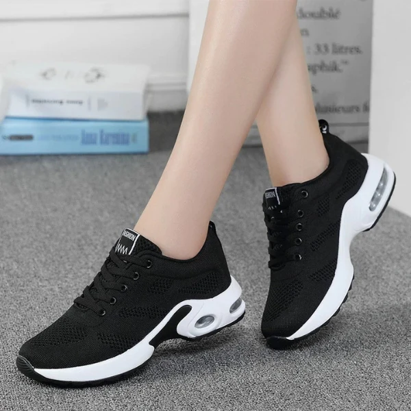Heidi-Mode | Bequeme Herrenschuhe für Den Perfekten Komfort - Image 4