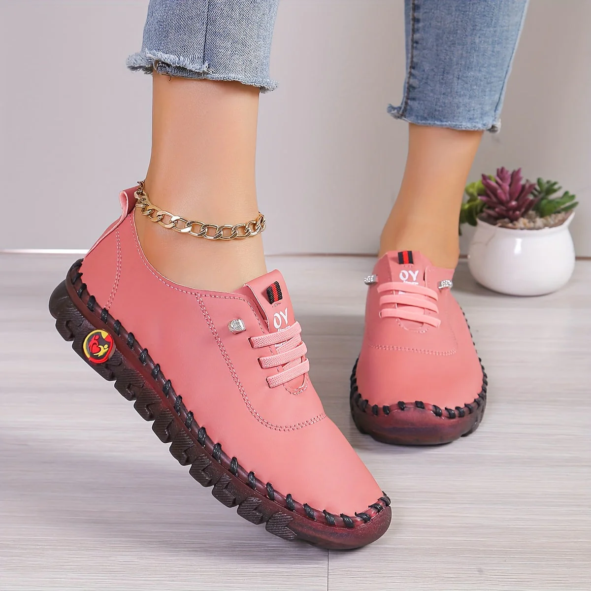 Heidi-Mode | Bequeme Lederschuhe mit Runder Spitze - Image 13