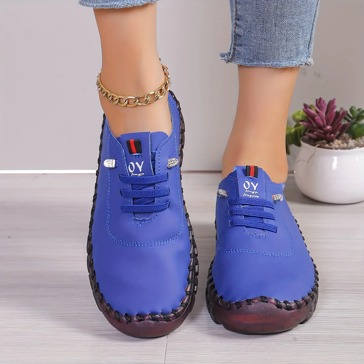 Heidi-Mode | Bequeme Lederschuhe mit Runder Spitze - Image 14