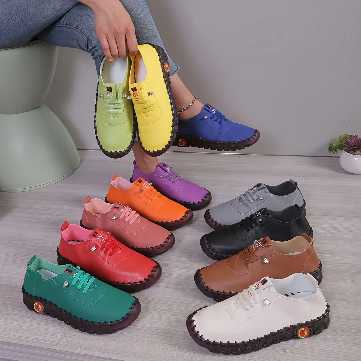 Heidi-Mode | Bequeme Lederschuhe mit Runder Spitze - Image 2