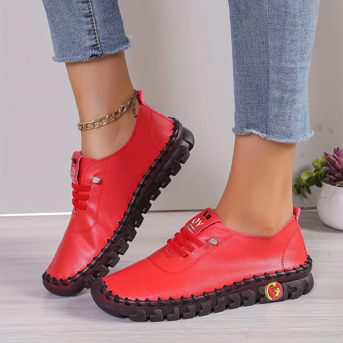 Heidi-Mode | Bequeme Lederschuhe mit Runder Spitze - Image 3
