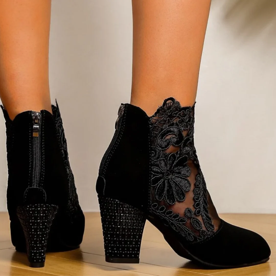 Heidi-Mode | Bestickte High-Heel-Stiefel - Trendy Footwear - Image 4