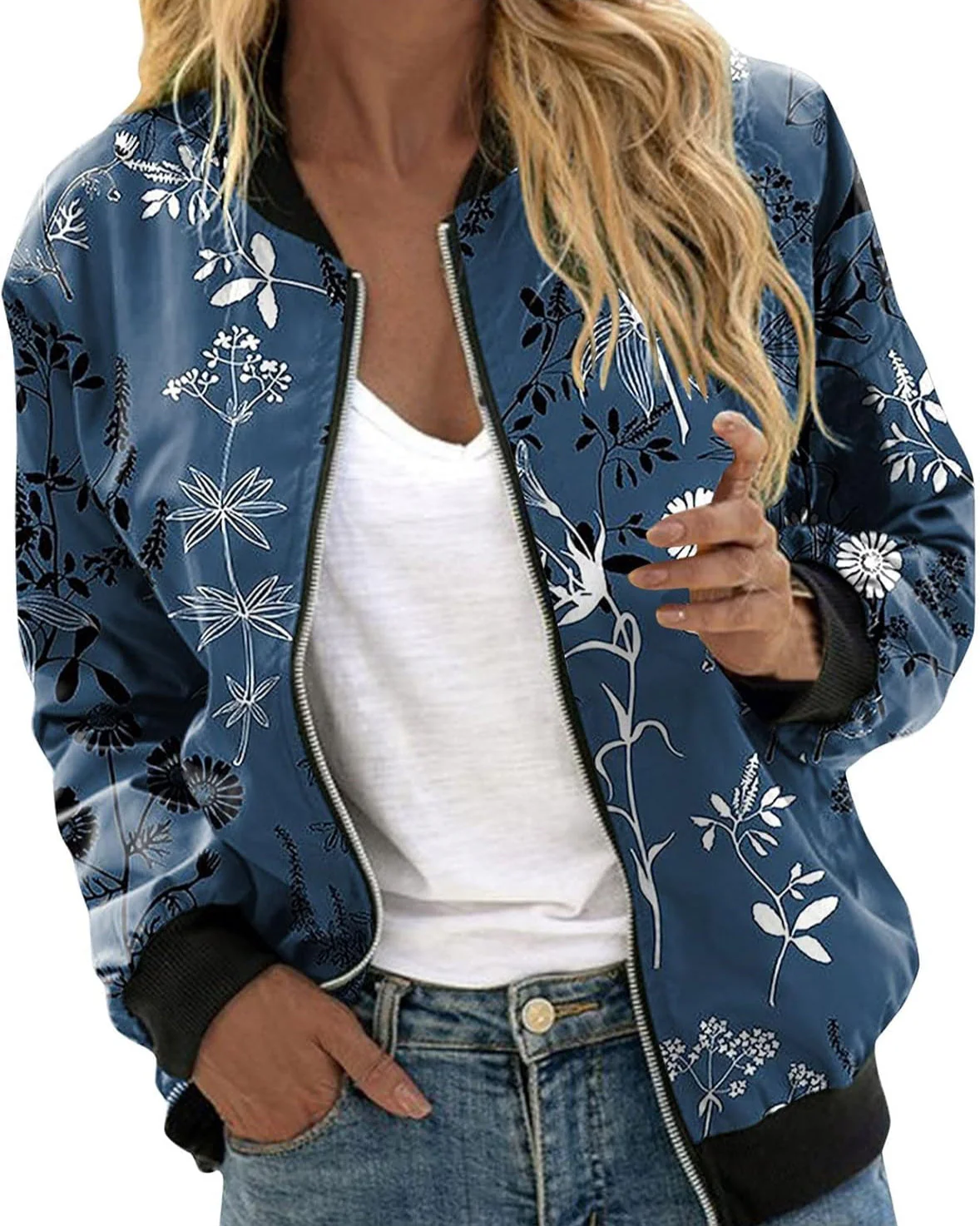 Heidi-Mode | Bomberjacke mit Blumenmuster für Damen - Image 11