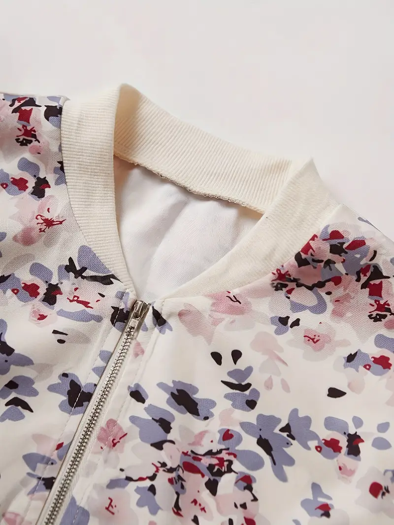 Heidi-Mode | Bomberjacke mit Blumenmuster