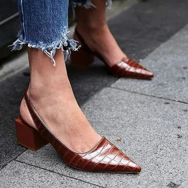Heidi-Mode | Braune Pumps Zarrah - Image 5