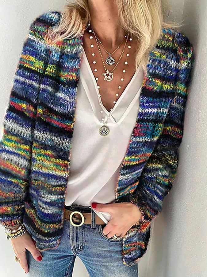 Heidi-Mode | Bunt Bedruckte Strickjacke für Damen - Image 2