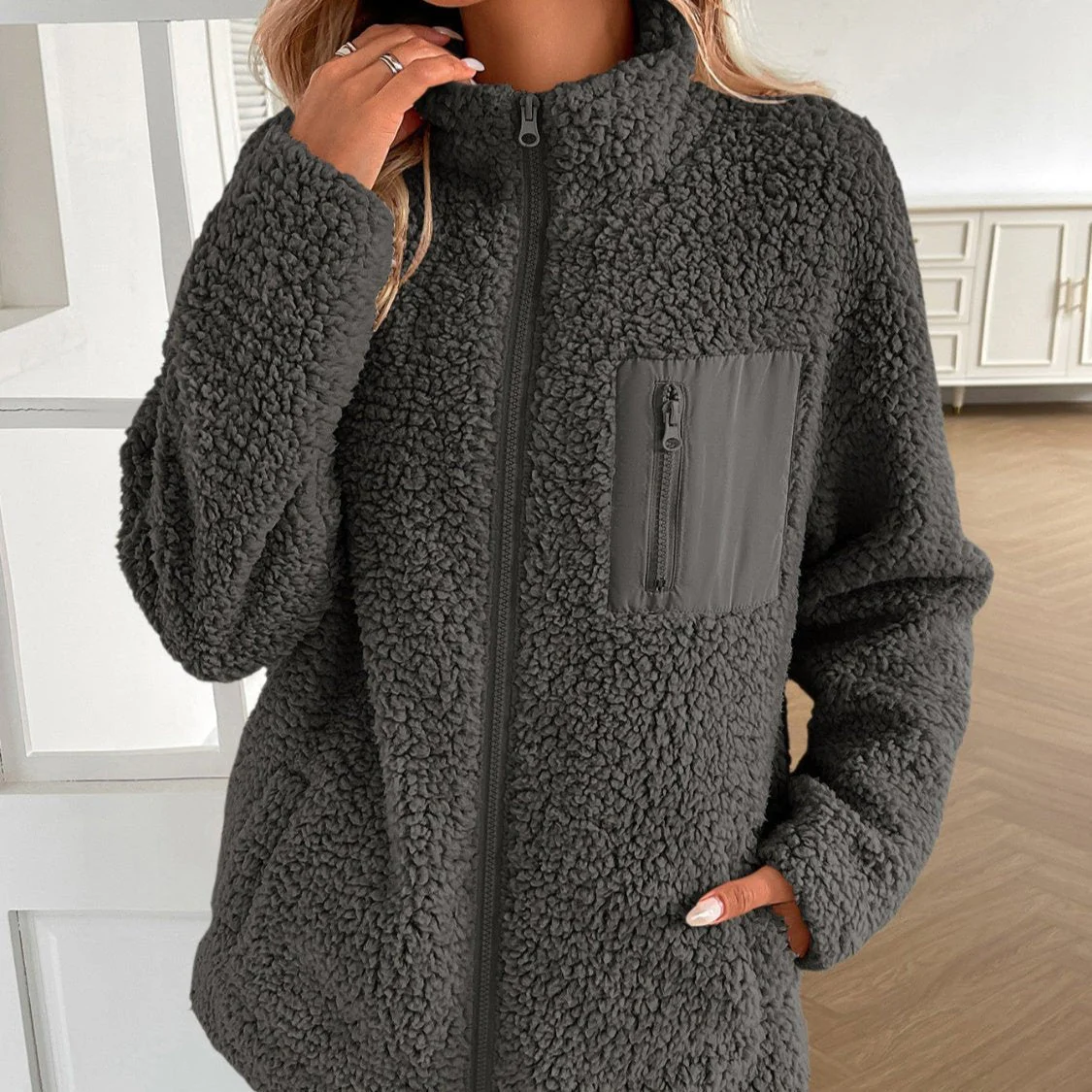 Heidi-Mode | Lässige Winter Zip-Up Fuzzy Jacke für Damen - Image 8
