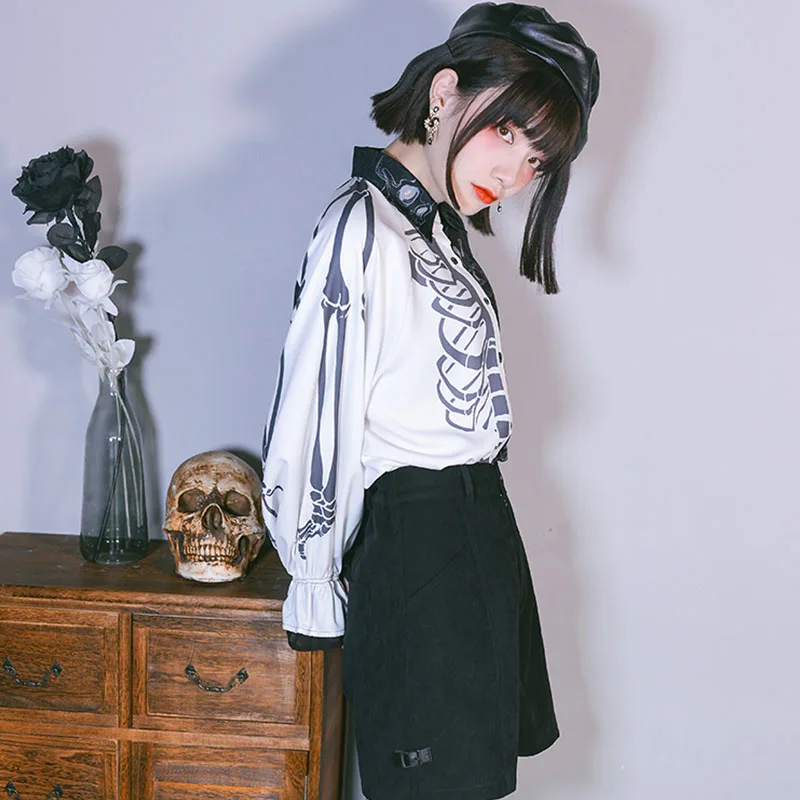 Heidi-Mode | Stylisches Totenkopf-Print Damen-Shirts - Image 7