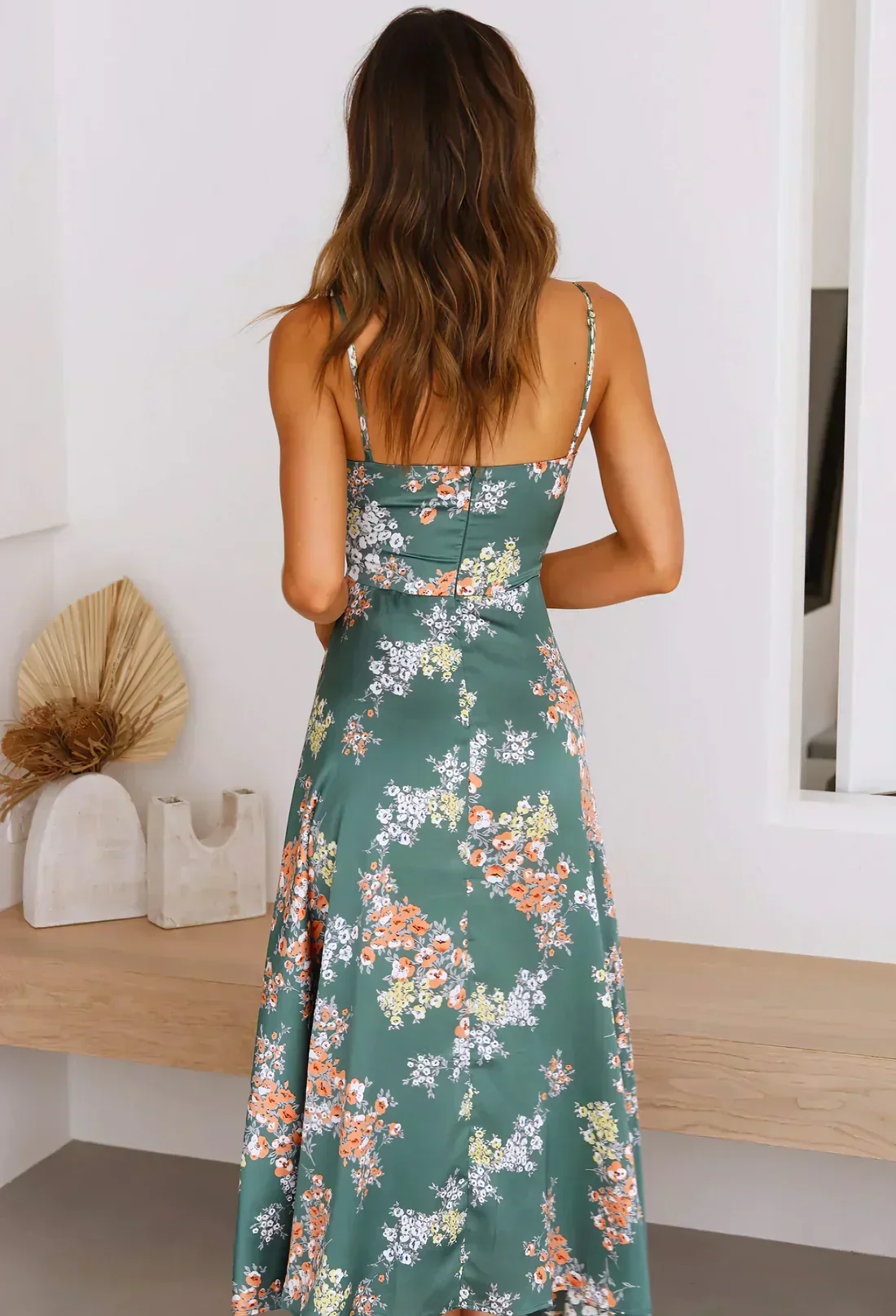 Heidi-Mode | Cocktailkleid mit Glänzendem Finish - Image 3