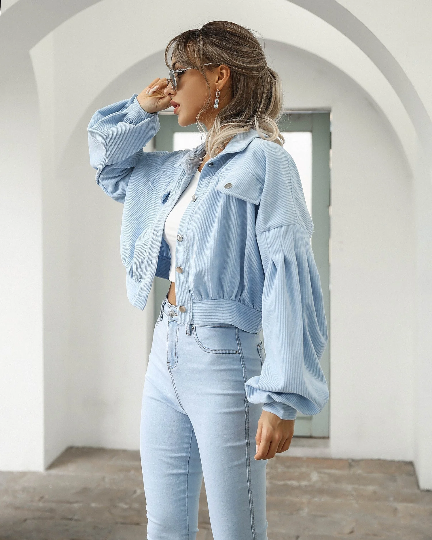 Heidi-Mode | Corduroy Crop Jacke für Damen - Image 3