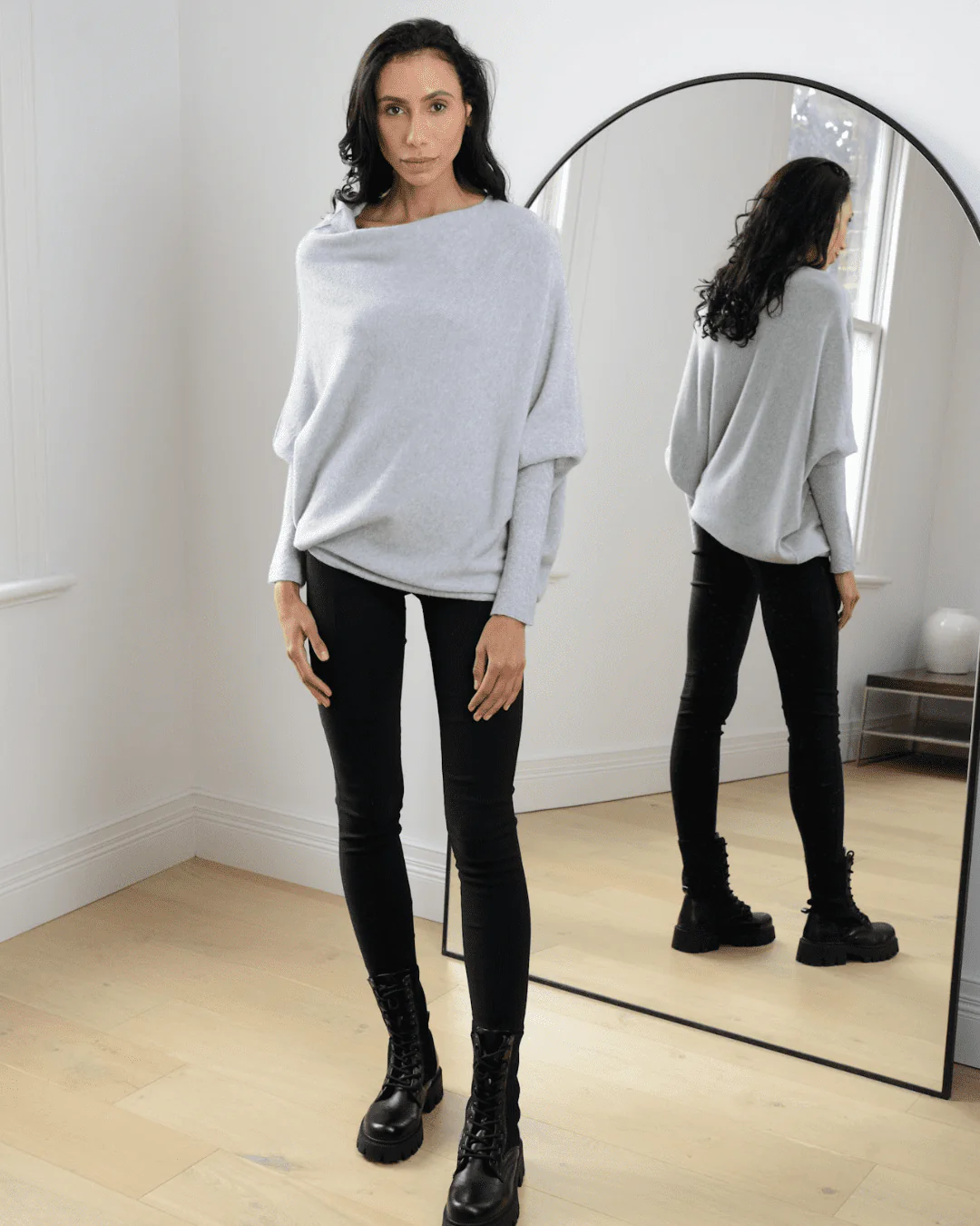 Heidi-Mode | Cressida Asymmetrisch Drapierter, Eleganter Rundhalsausschnitt - Image 3