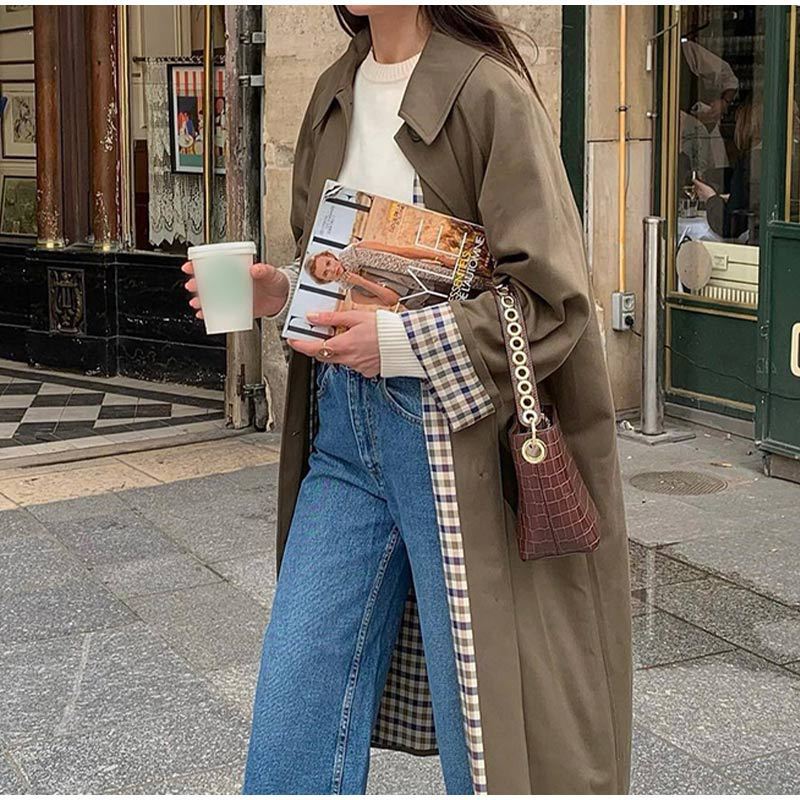 Heidi-Mode | Damen Langer Trenchcoat mit Eleganter Schnitt und Karierter Futter - Image 4