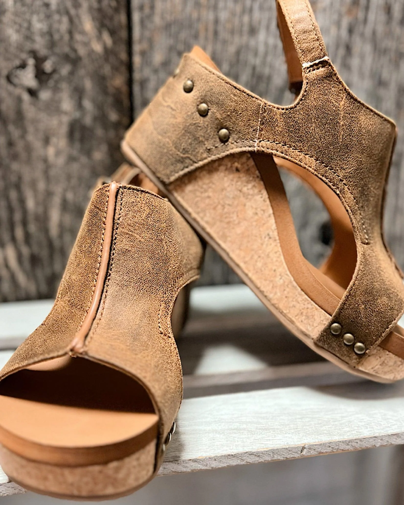 Heidi-Mode | Damen Plateau-Keilsandalen Aus Kork mit Fesselriemchen Stilvolle Sandalen mit Offenem Zehenbereich und Keilabsatz für Damen - Image 2