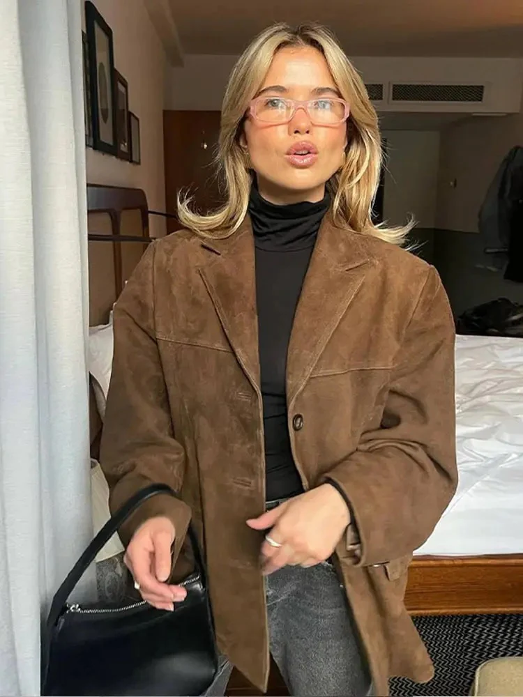 Heidi-Mode | Übergroßer brauner Trenchcoat mit breitem Revers Ideal für Herbst/Winter - Image 5