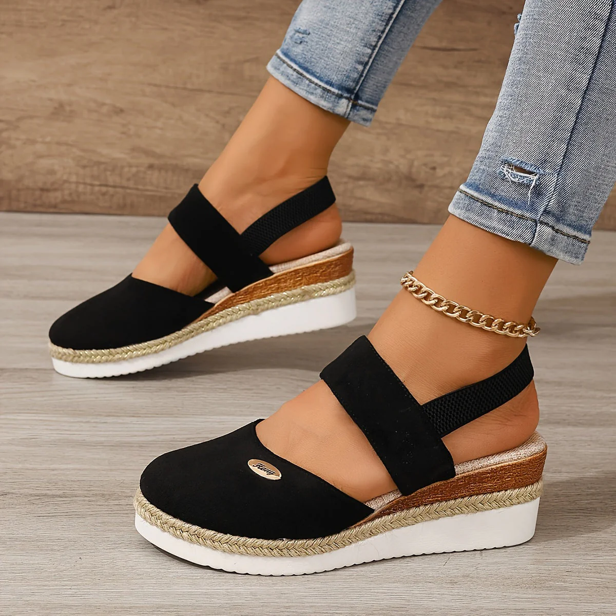 Heidi-Mode | Damen Sandalen Auf Plattform: Rutschfest, Geschlossene Zehe, Elastischer Riemen - Image 20