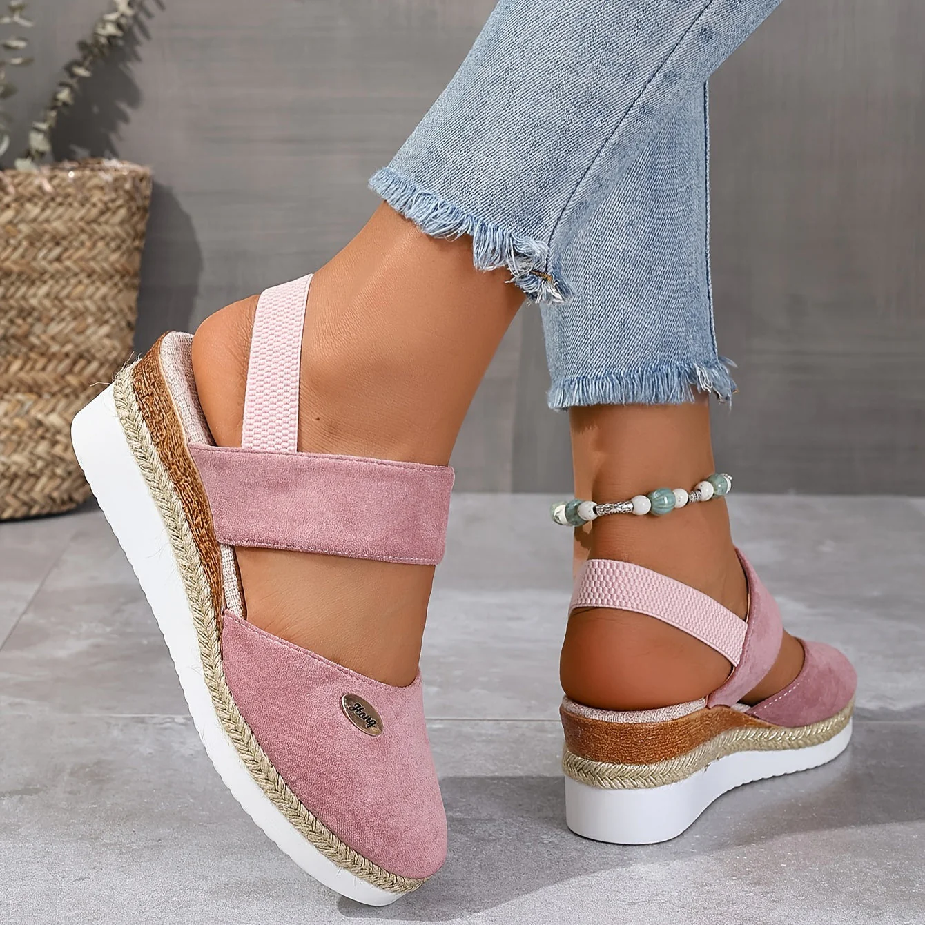 Heidi-Mode | Damen Sandalen Auf Plattform: Rutschfest, Geschlossene Zehe, Elastischer Riemen - Image 21