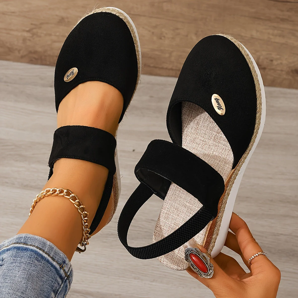 Heidi-Mode | Damen Sandalen Auf Plattform: Rutschfest, Geschlossene Zehe, Elastischer Riemen - Image 25