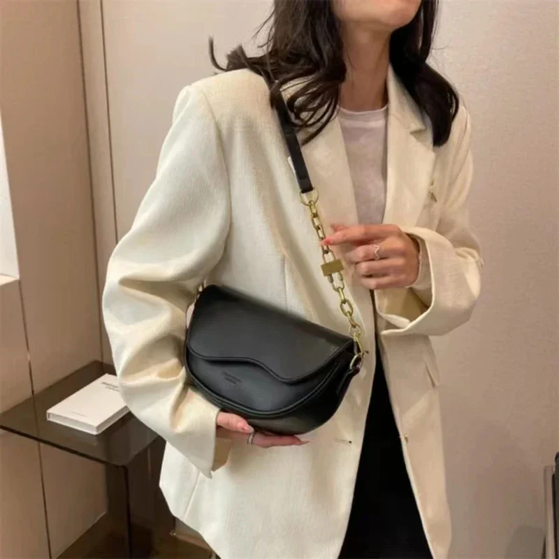 Heidi-Mode | Damen Schultertasche Aus Pu-Leder mit Breitem Riemen - Image 7