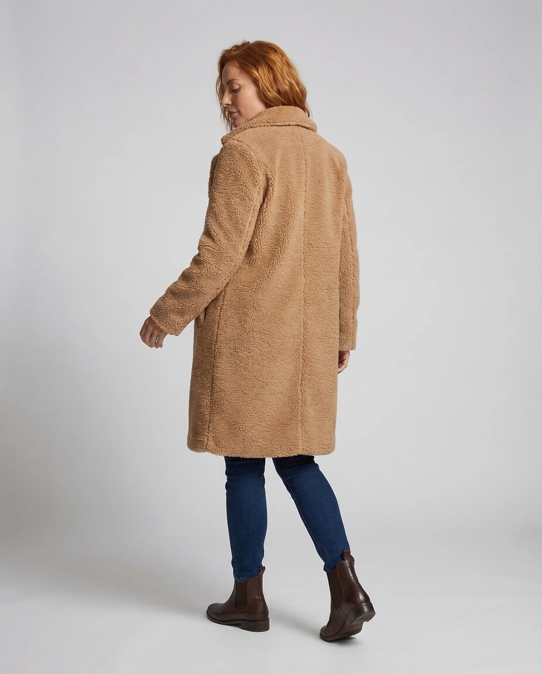 Damen Teddy-Mantel aus Kunstfell mit Reverskragen & Knopfleiste | Heidi-Mode - Image 4