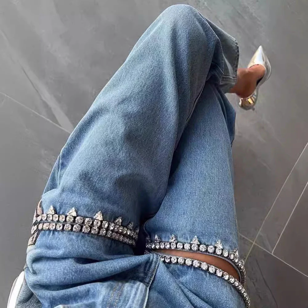 Heidi-Mode | Damenjeans mit Löchern, Gerader Schnitt