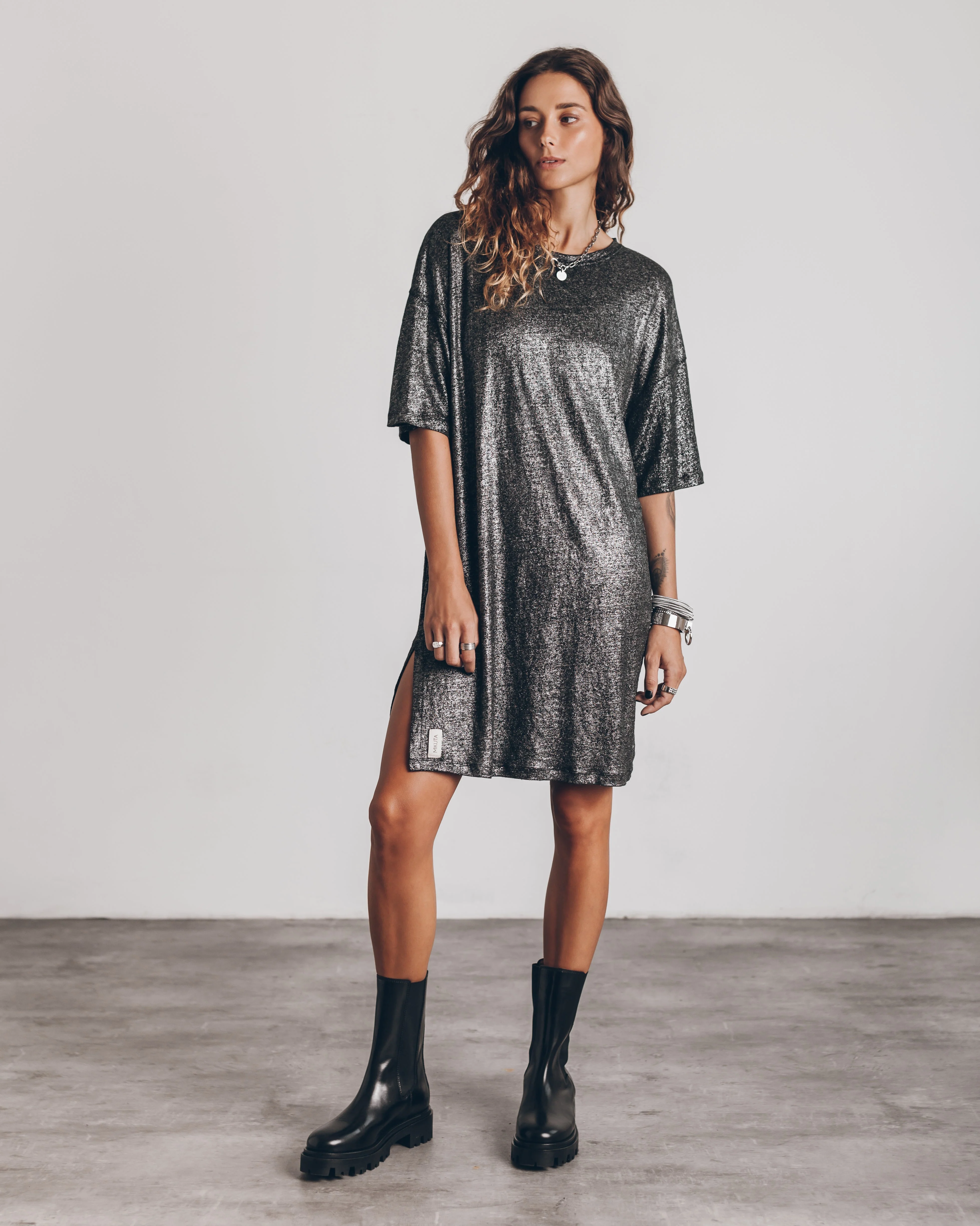 Heidi-Mode | Das Dunkel Glitzernde Leinenkleid - Image 7