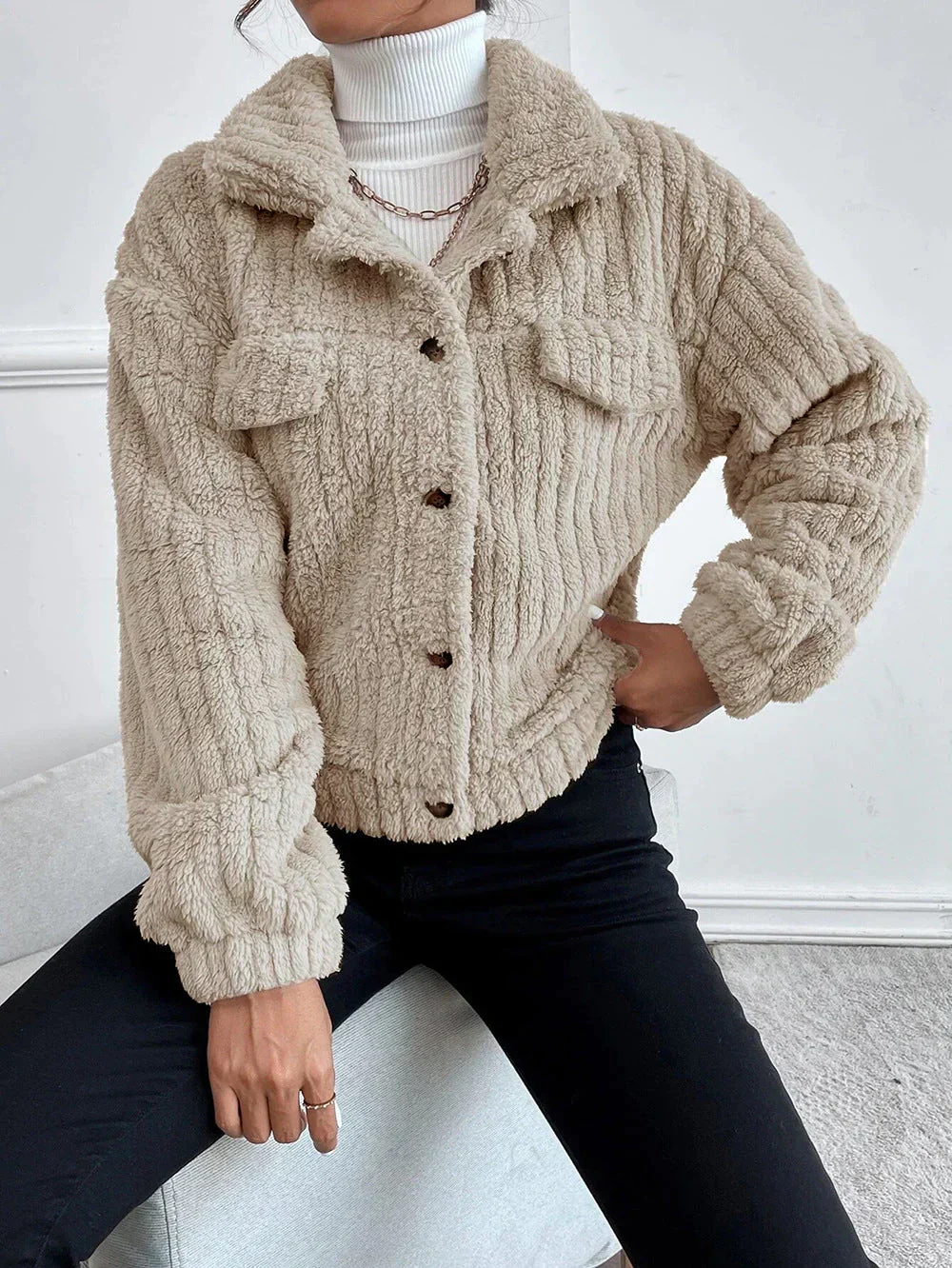 Heidi-Mode | Dicke Plüschjacke für Frauen - Image 4