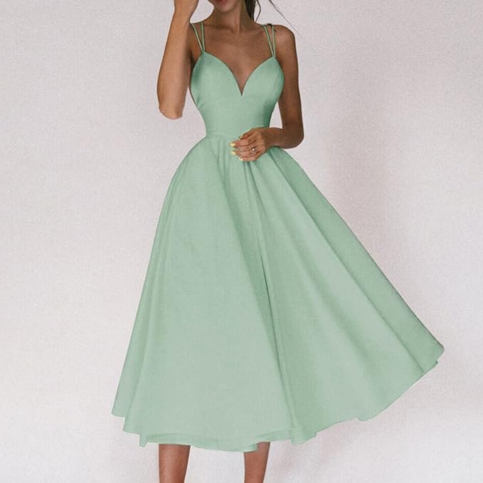 Heidi-Mode | Ein Leichtes Kleid mit Zarten Spaghettiträgern - Image 15