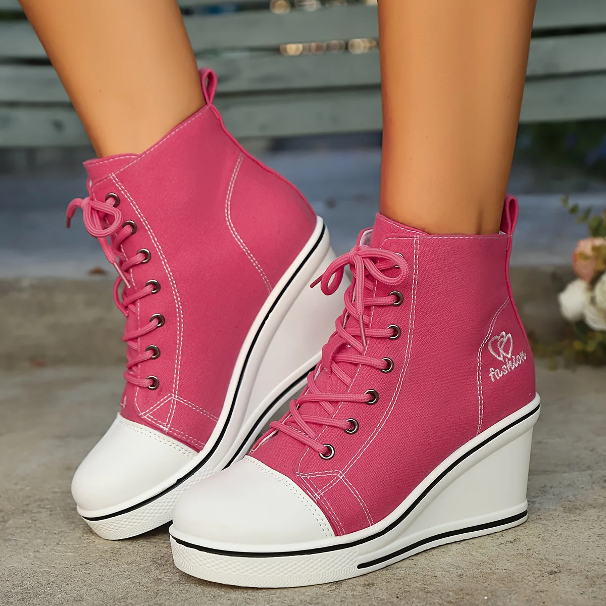 Heidi-Mode | Einfache Canvas Stiefeletten mit Liebesmotiv - Image 14