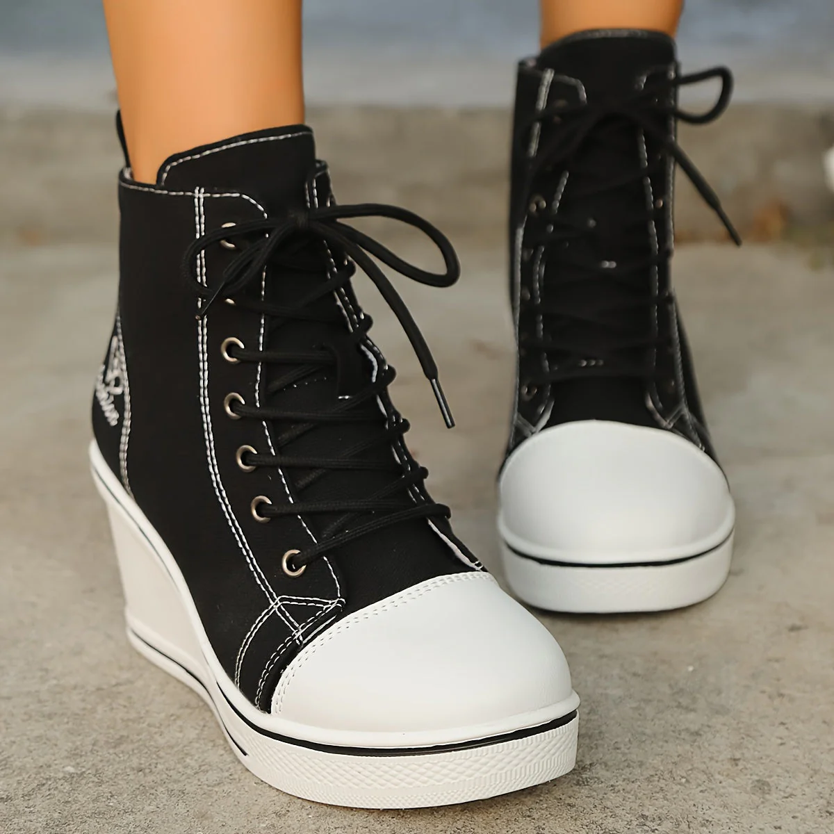 Heidi-Mode | Einfache Canvas Stiefeletten mit Liebesmotiv - Image 4