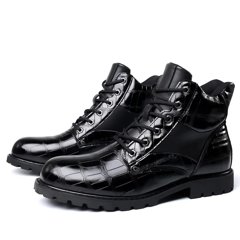 Heidi-Mode | Einzigartig Gestaltete Stiefeletten - Image 3