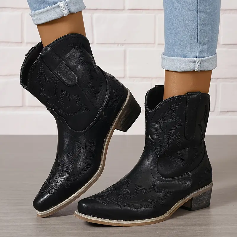 Heidi-Mode | Elegant Gestickte Western Stiefeletten - Image 10