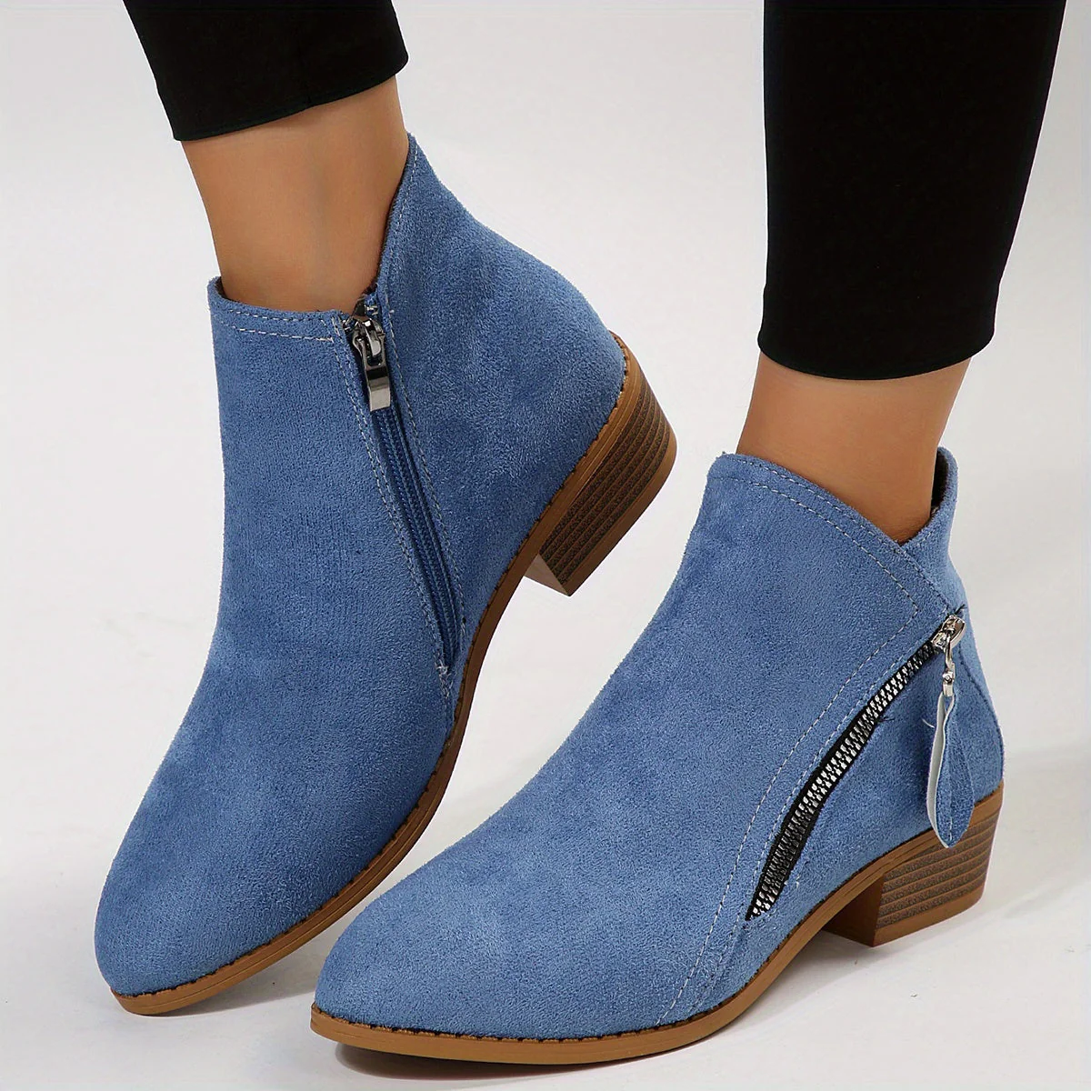 Heidi-Mode | Elegante Spitze Stiefeletten mit Absatz und Reißverschluss - Image 5