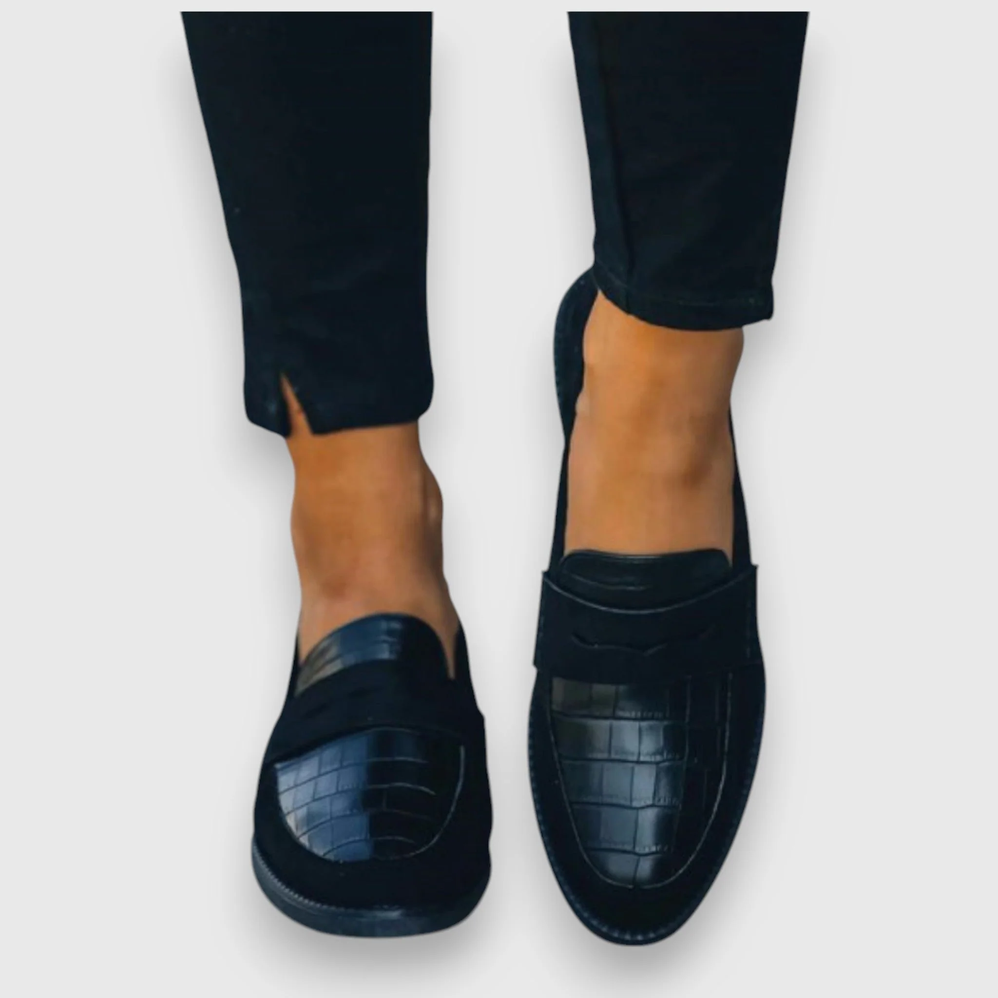 Heidi-Mode | Elegante Leder Loafer - Image 4