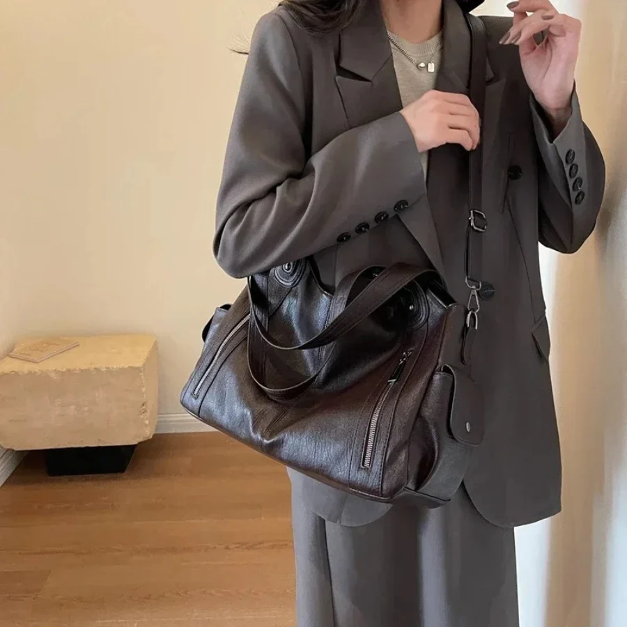 Heidi-Mode | Elegante Schultertasche für Den Alltag - Image 4