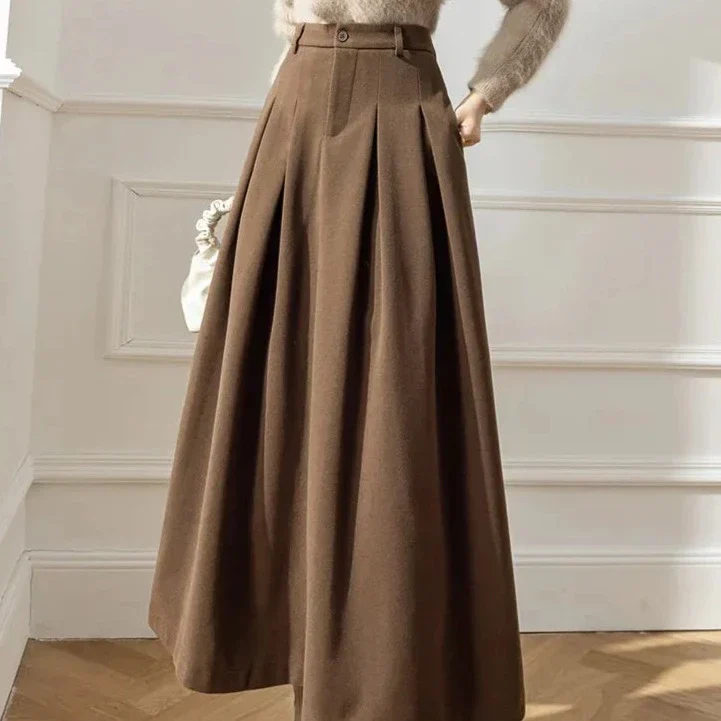 Heidi-Mode | Elegante Wollröcke - Image 2