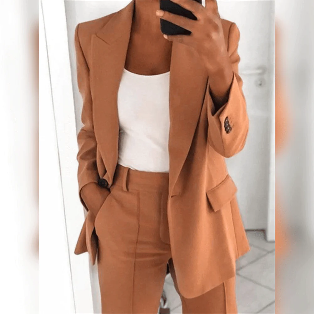 Heidi-Mode | Eleganter Anzug für Frauen - Image 5