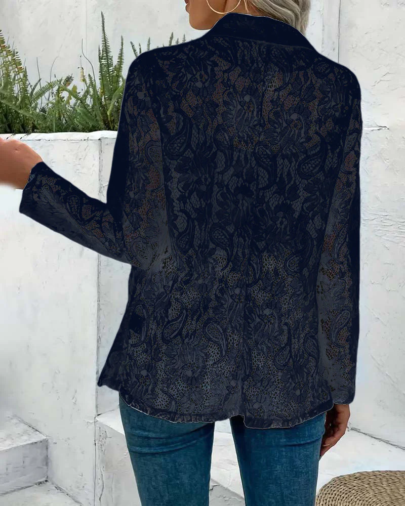 Heidi-Mode | Eleganter, Einfarbiger Mantel mit Floralem Spitzenrevers - Image 11