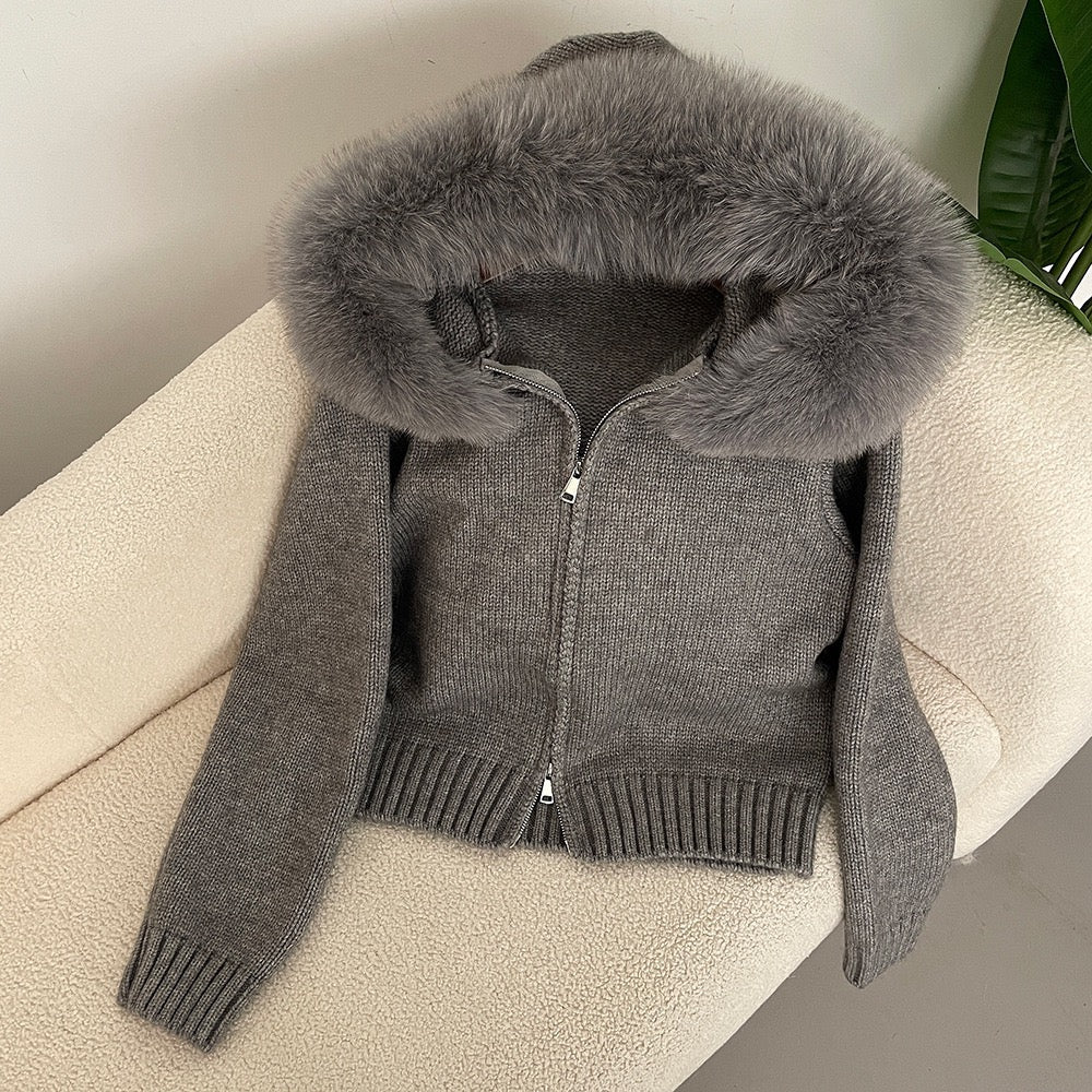 Heidi-Mode | Eleganter Strickjacke mit Fellkragen - Image 7