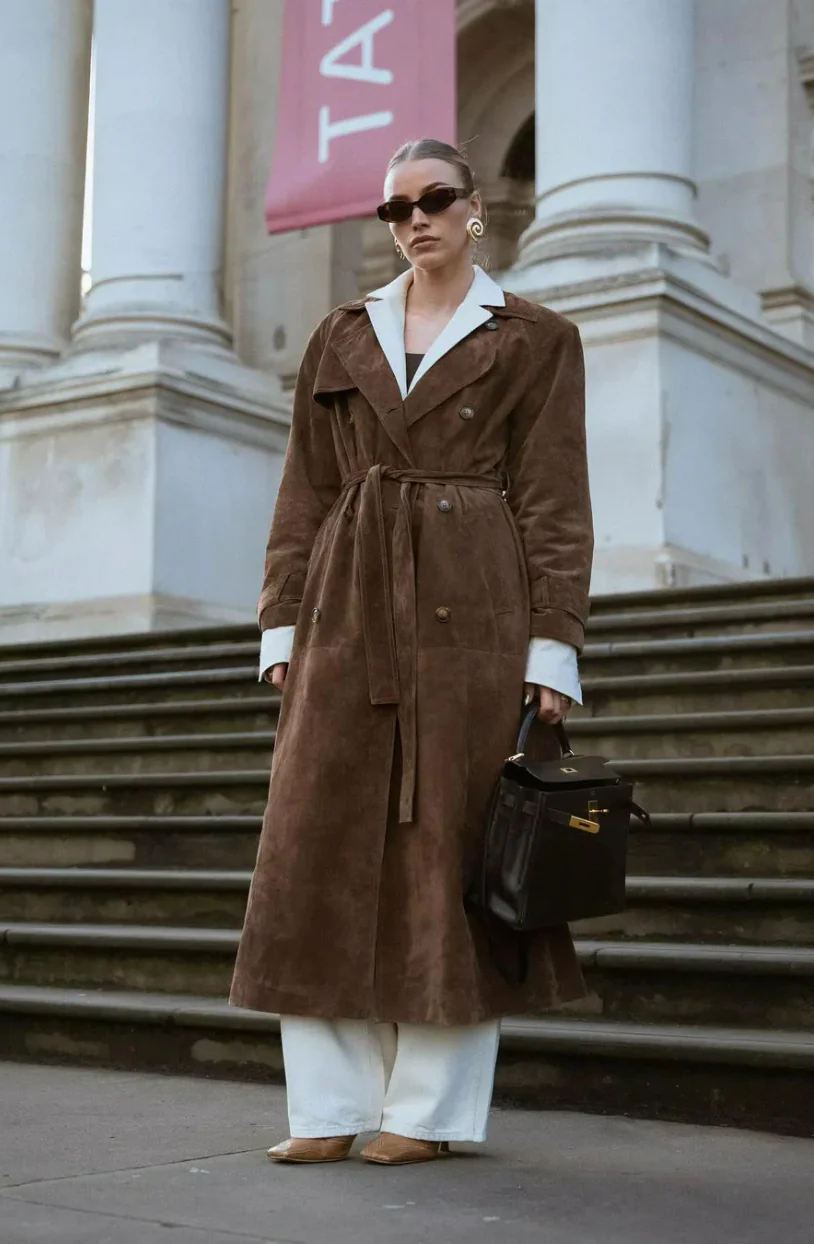 Heidi-Mode | Eleganter Wildleder Trench Coat - Image 5