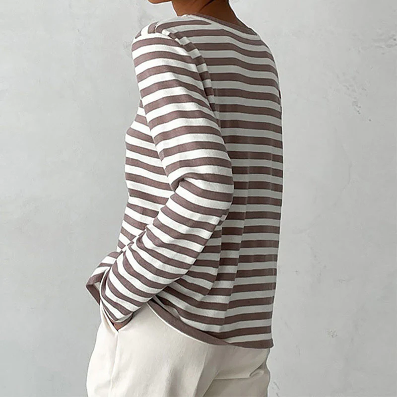 Heidi-Mode | Elegantes Gestreiftes T-Shirt - Image 6