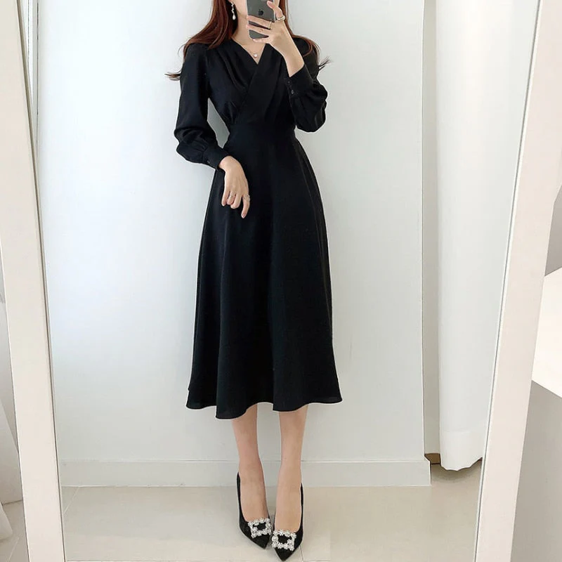 Heidi-Mode | Elegantes Kleid mit Puffärmeln und V-Ausschnitt In A-Linie - Image 3
