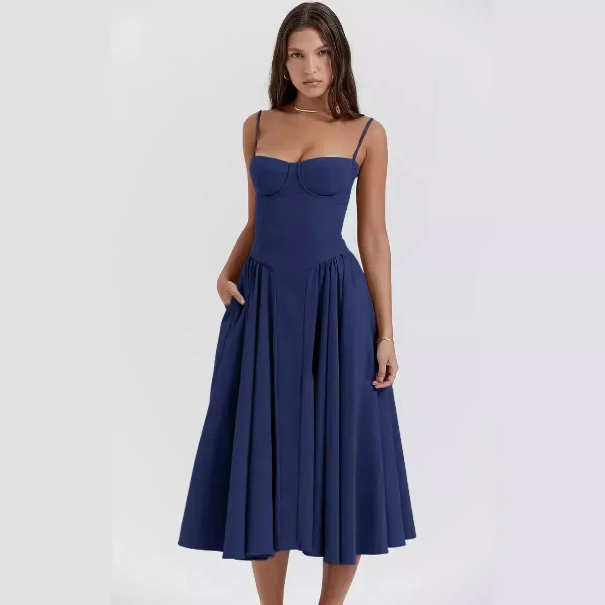 Heidi-Mode | Elegantes Ärmelloses Kleid - Image 2