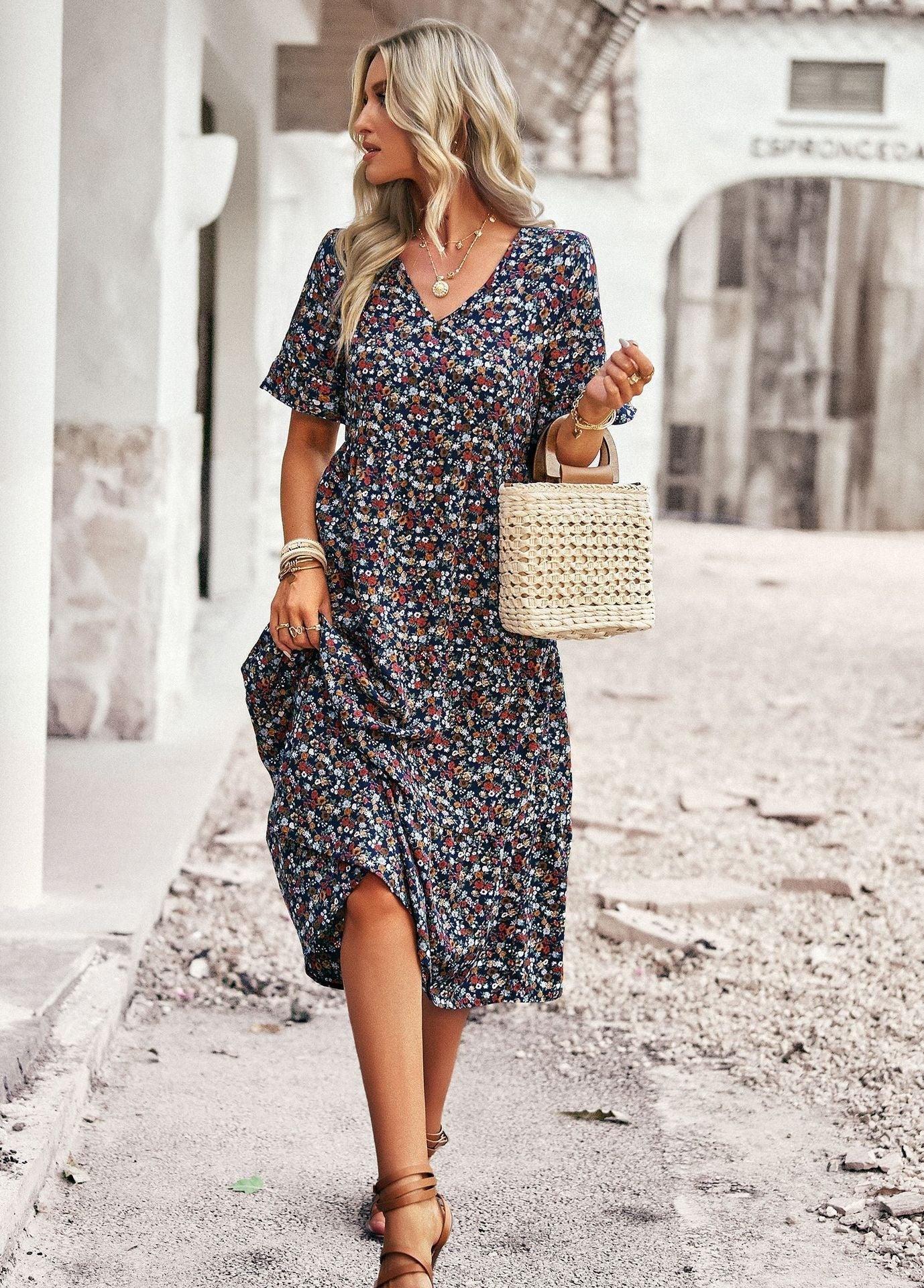 Heidi-Mode | Elegantes V-Ausschnitt Kleid für Damen - Image 3